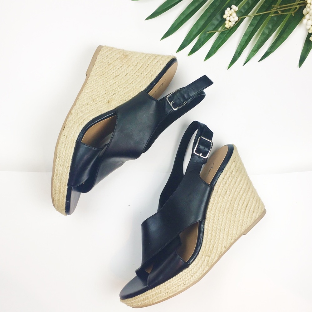 American Eagle Wedge Black Sandals